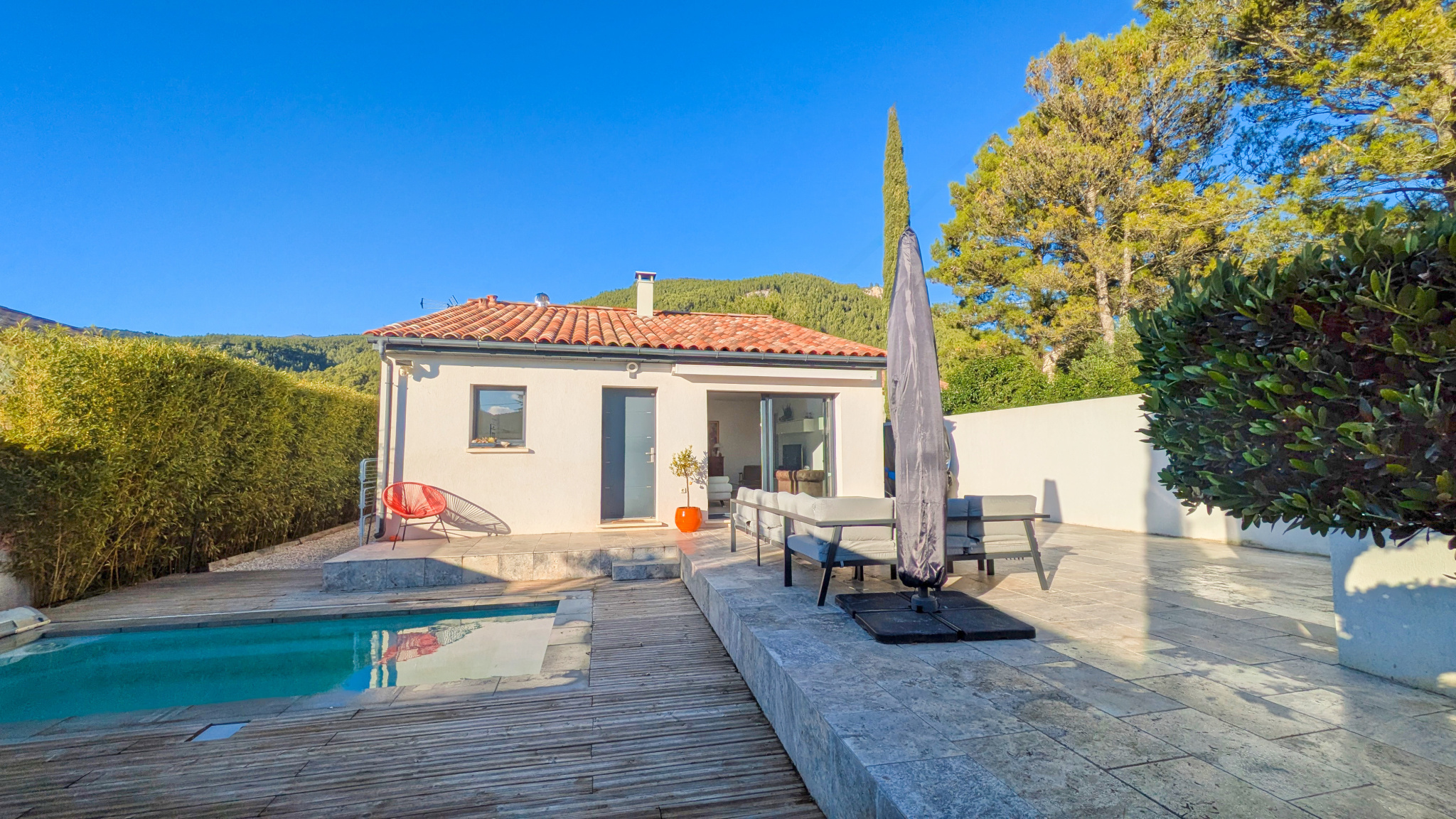 Maison-Villa - Cuges-les-Pins